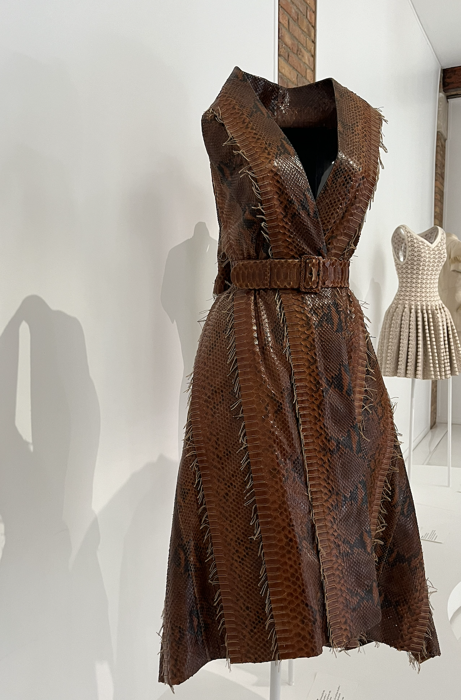 Azzedine Alaïa, Sculptural Genius — SEELE